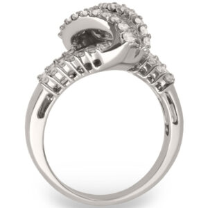 18k White Gold Round Cut Diamonds and Diamond Baguettes Channel Set Ring -Size 8