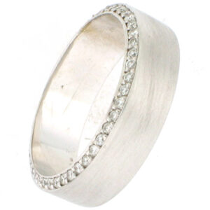 14K White Gold Round Cut Pavè set Diamonds Band