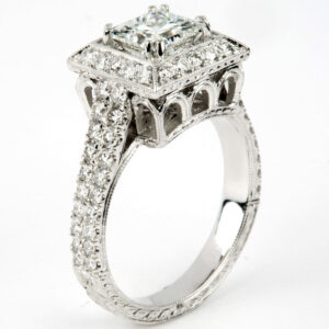 18k White Gold Round Cut Diamond Center Stone Diamond Halo Engagement Diamond Ring-Size 8