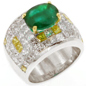 18k White Gold Oval Shape Emerald Color Stone Center Stone with Princess Cut Diamonds Invisible Set Band