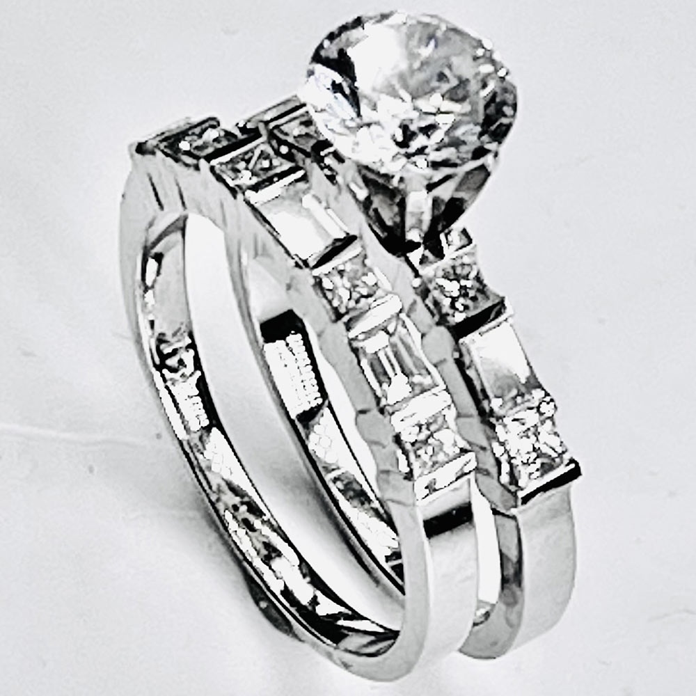 14K white gold princess + baguettes cut diamond wedding set - Image 2