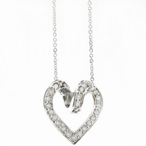 18k White Gold Round Diamonds Heart Shaped Pendant Necklace